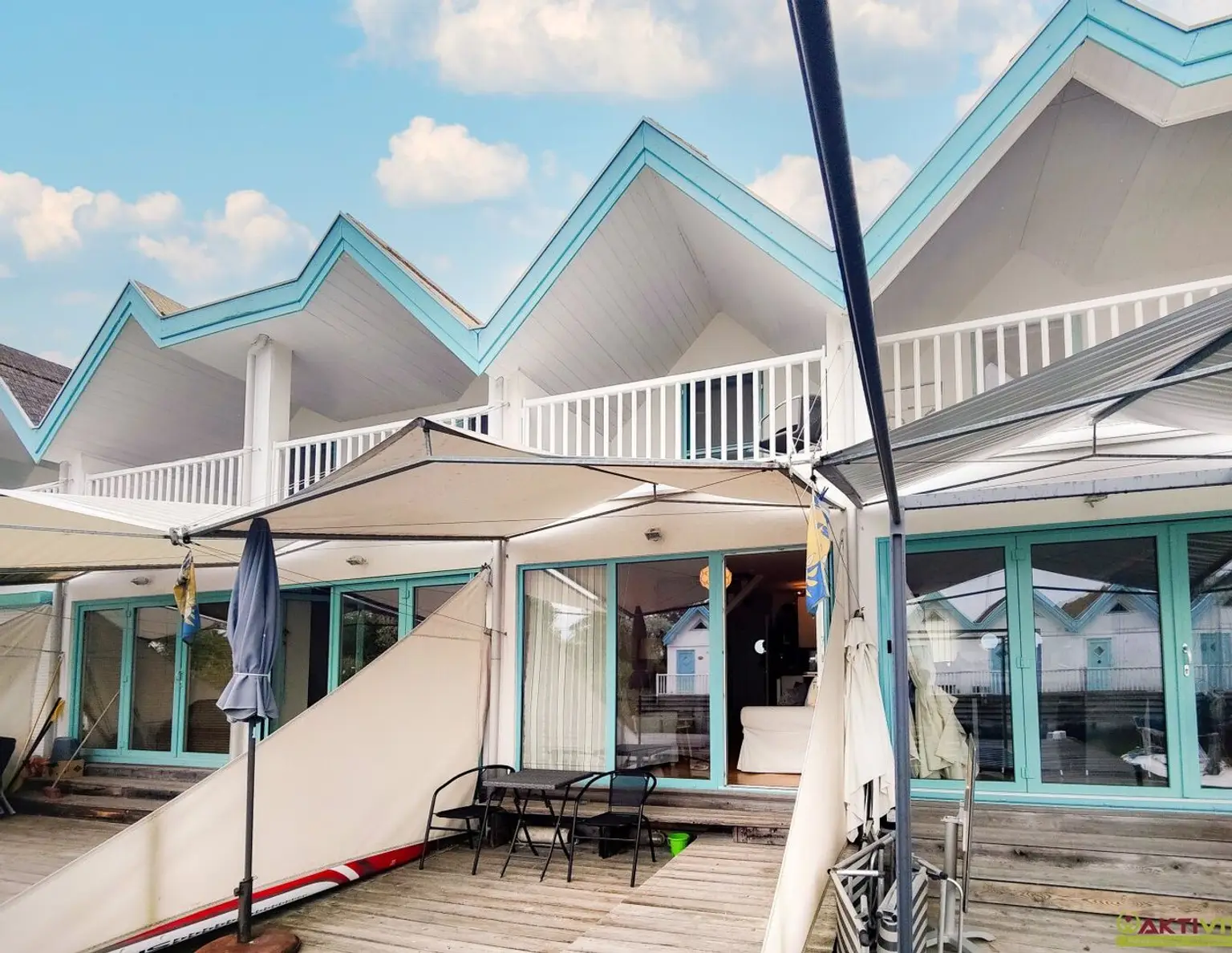 Stilvolles Bootshaus mit Anlegestelle direkt am Neusiedler See. - Feriendomizil und Vermietung möglich.