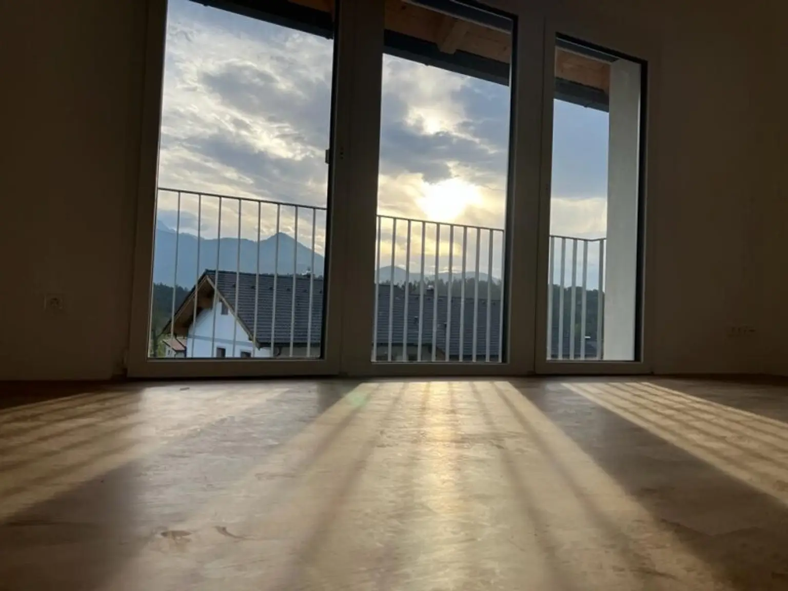 Modernes Eckreihenhaus in Adnet