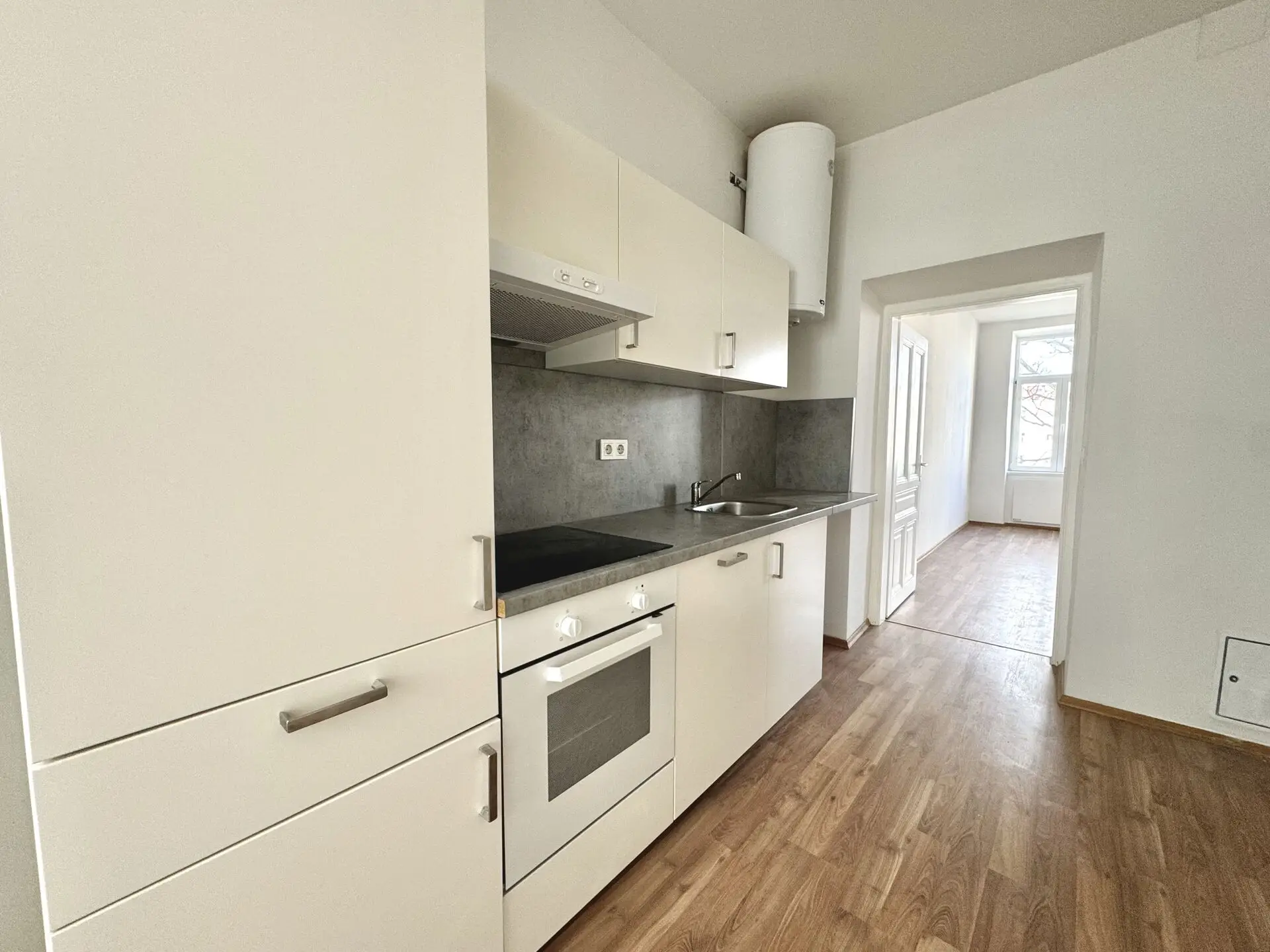 20251118_102117469_iOS