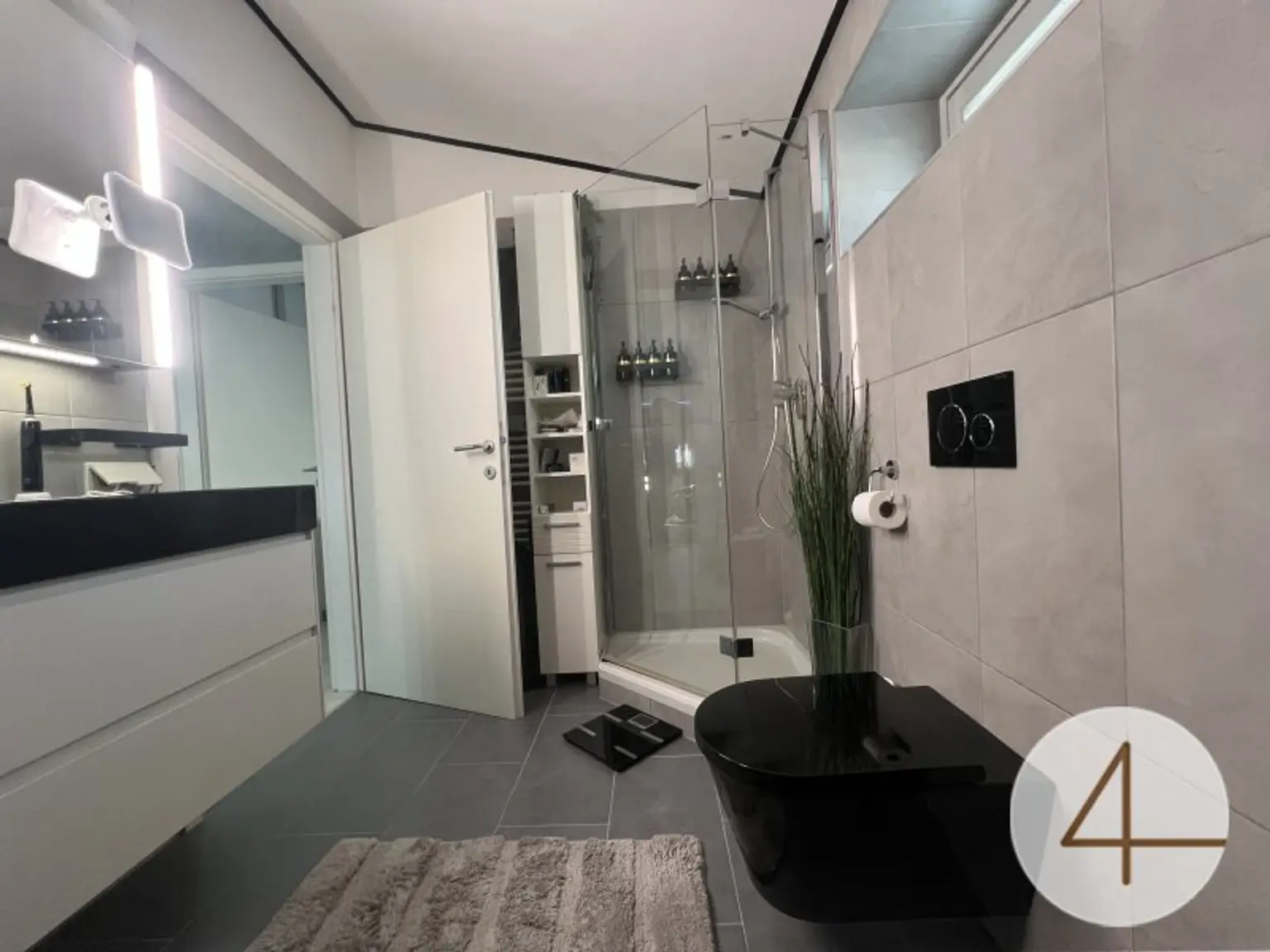 7 Minuten zur U2 - Reihenhaus - ruhiger sonniger Garten - Klimaanlage - Carport