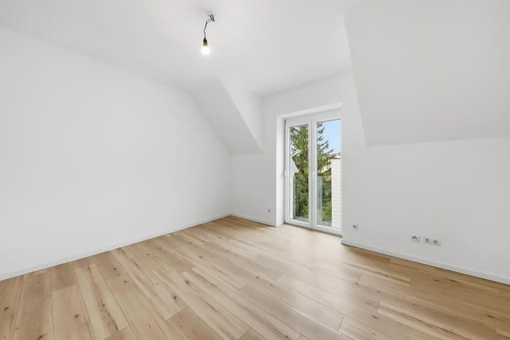 ERSTBEZUG NACH SANIERUNG - 4 Zimmer Dachgeschoss-Wohnung in Eggenburg!