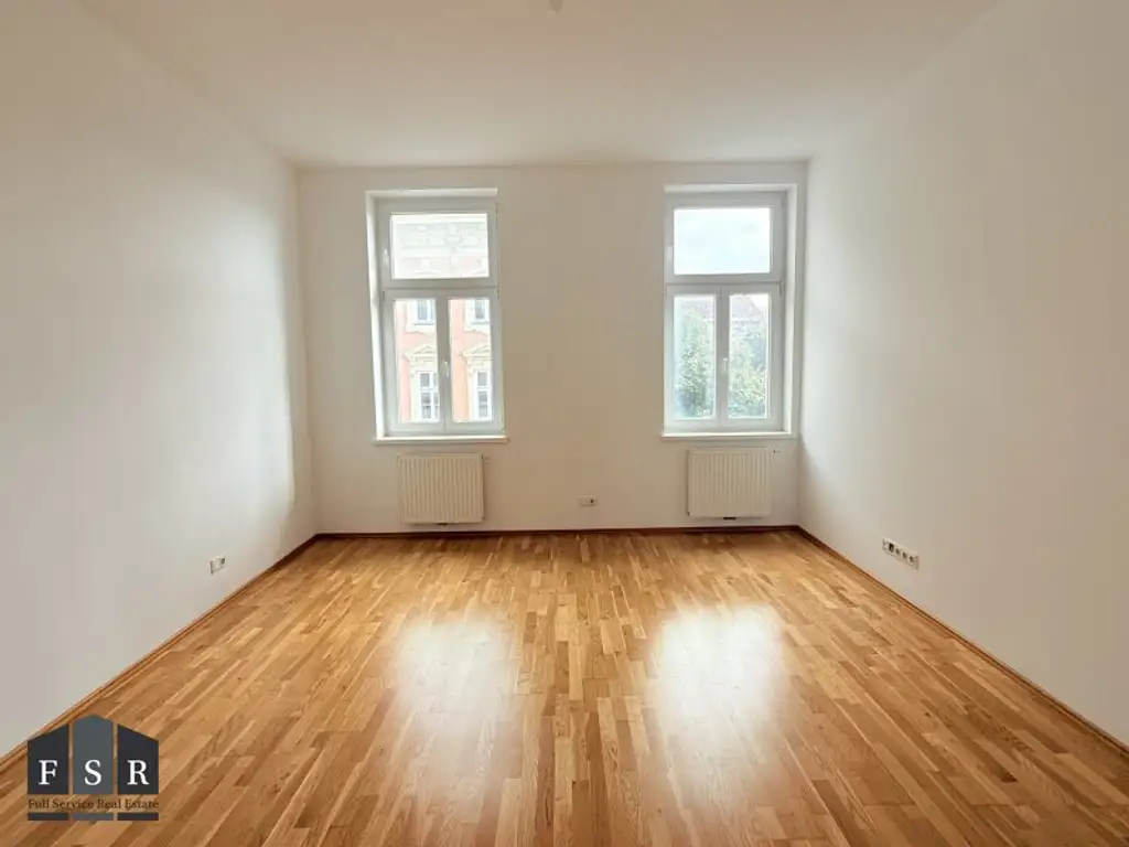 5-Zimmer-Altbauwohnung mit Balkon, lichtdurchflutet und ruhig in guter Lage des 5. Bezirks - zukünftige U-Bahnnähe