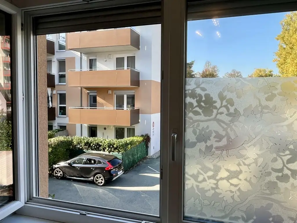 ruhige, helle und freundliche 3 Zimmer Wohnung mit Großbalkon vermietet bis 1.3.2027 dz. rund  3,3 % Rendite