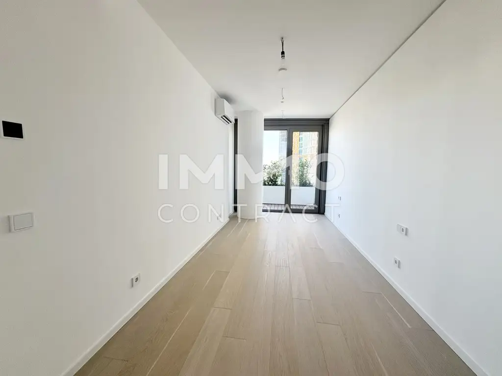 DANUBEFLATS: Stephansdom, Kahlenberg, Neue Donau - alles im Blick! Gym, Pool, Spa, Lounges, Doorman