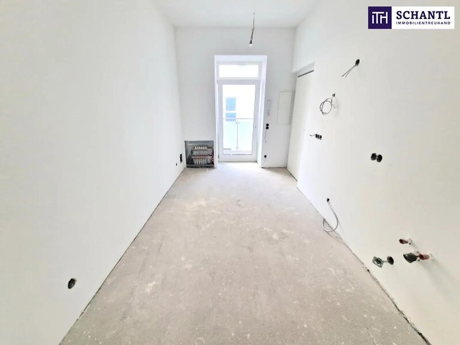 ***Ankommen & Wohlfühlen – Vollsanierter Wohntraum mit Loggia – Stilvoll, effizient & bestens angebunden***