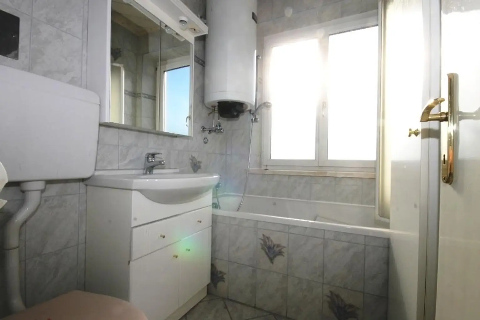 # 2 Zimmer Mietwohnung # NEUE KÜCHE ab 19.05.2016 # Studentenwohnung # im Zentrum von Leoben#IMS IMMOBILIEN KG #