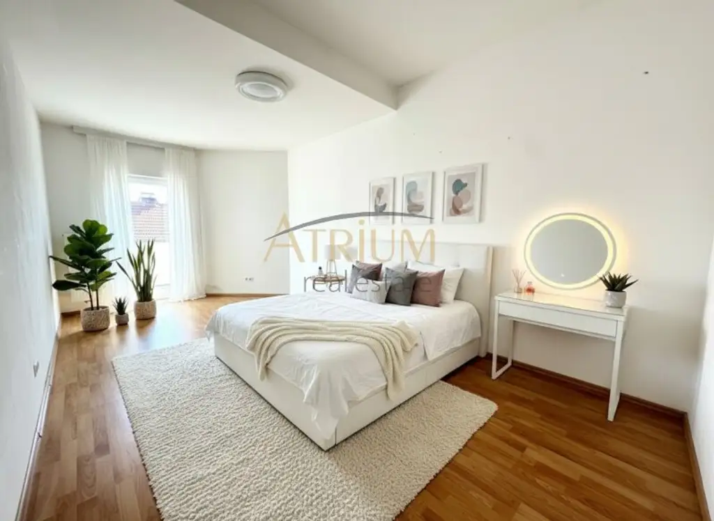 Eigentumswohnung mit knapp 90m² Wohnfläche und sonnigem Balkon - Idyllische Seitengasse in Bahnhofsnähe.
