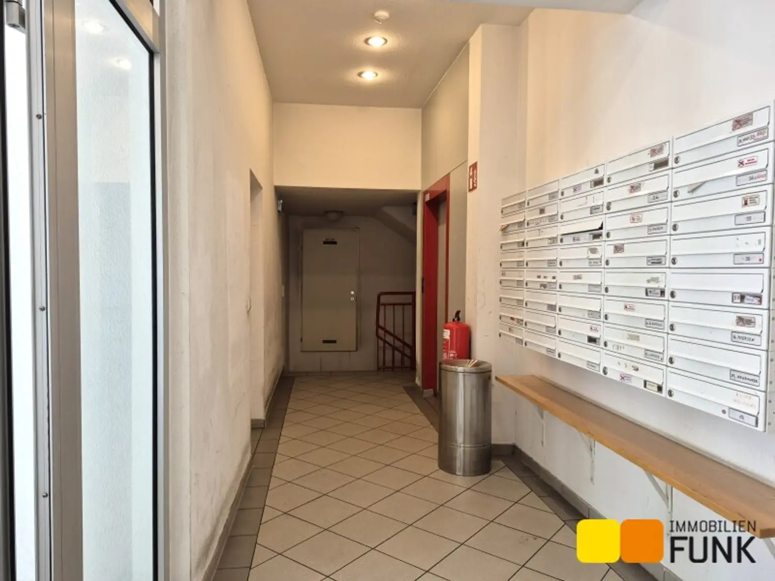 Gut ausgestattetes Büro in zentraler Lage im 12. Bezirk