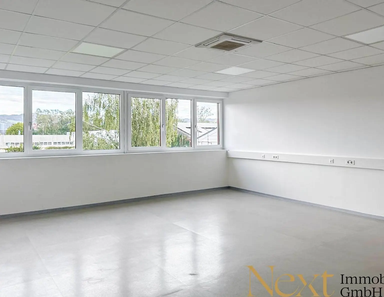 Neubau Bürofläche mit ausgezeichneter Infrastruktur in der Linzer Industriezeile zu vermieten!