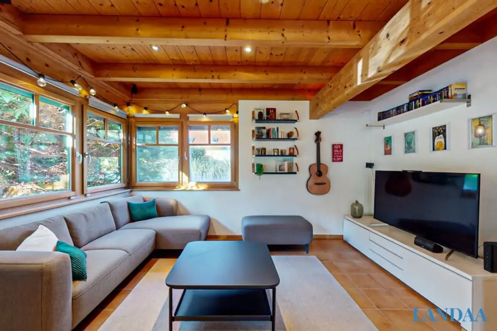 Grünes Glück – Modernes Wohnen im Holzdesign