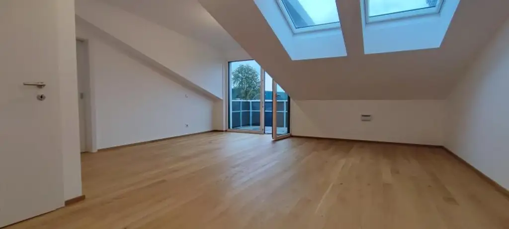 "Alles was ich brauche" - moderne 2-Zimmer-DG-Wohnung am Stadtrand von Salzburg