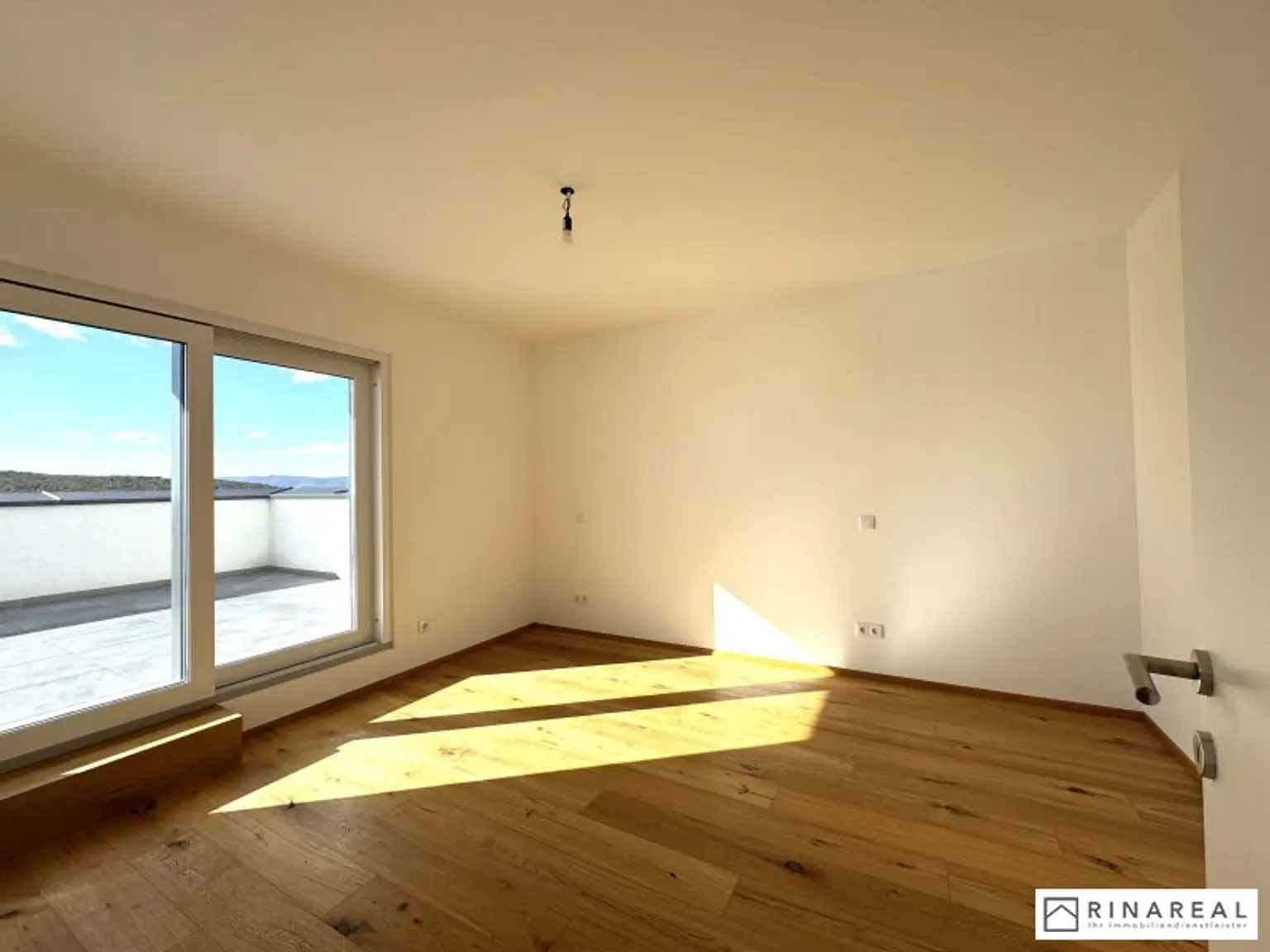 TRAUMHAFTER AUSBLICK | Moderne Doppelhaushälfte - ERSTBEZUG | 5 Zimmer | schlüsselfertige Ausführung | Großhöflein - Fasangasse (Haus 4/1)