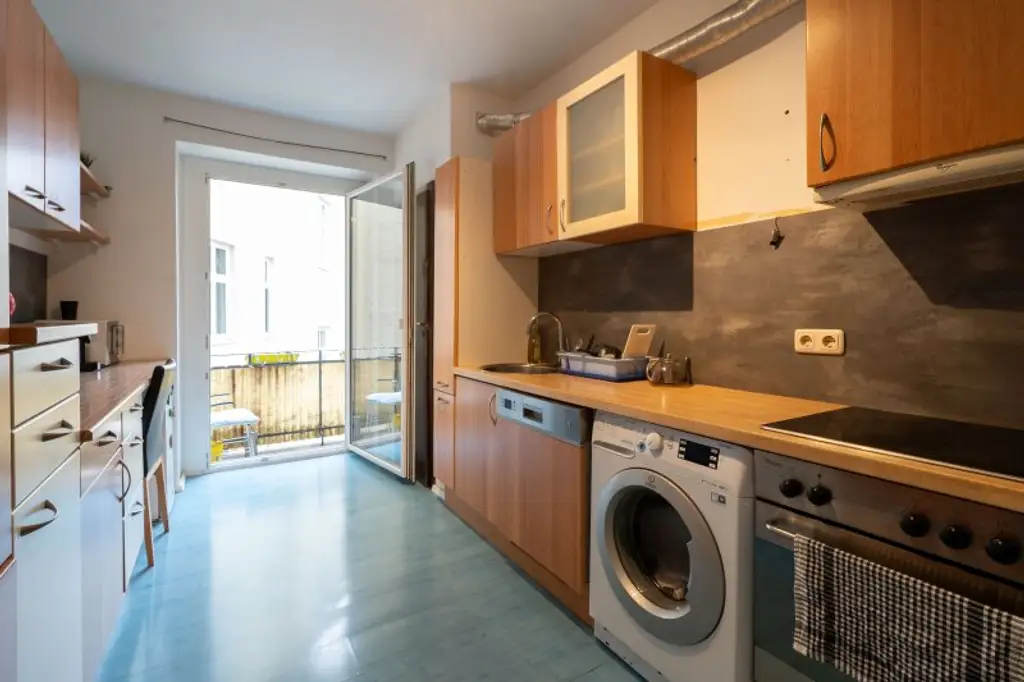 Stilvolle 4-Zimmer Wohnung mit Balkon im Herzen von Linz zu kaufen - Nähe Kapuzinerkirche