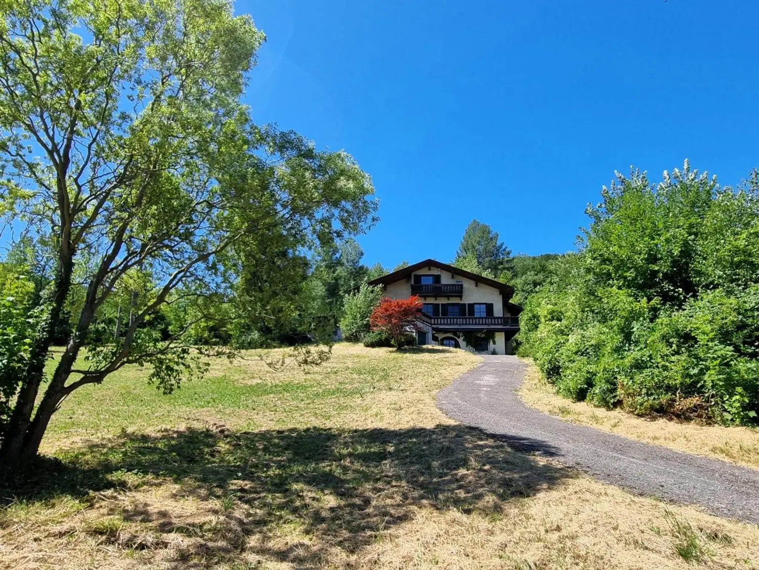 RARITÄT - IDYLLE PUR!! LANDHAUS MIT AUSBLICK IN SONNIGER RUHELAGE