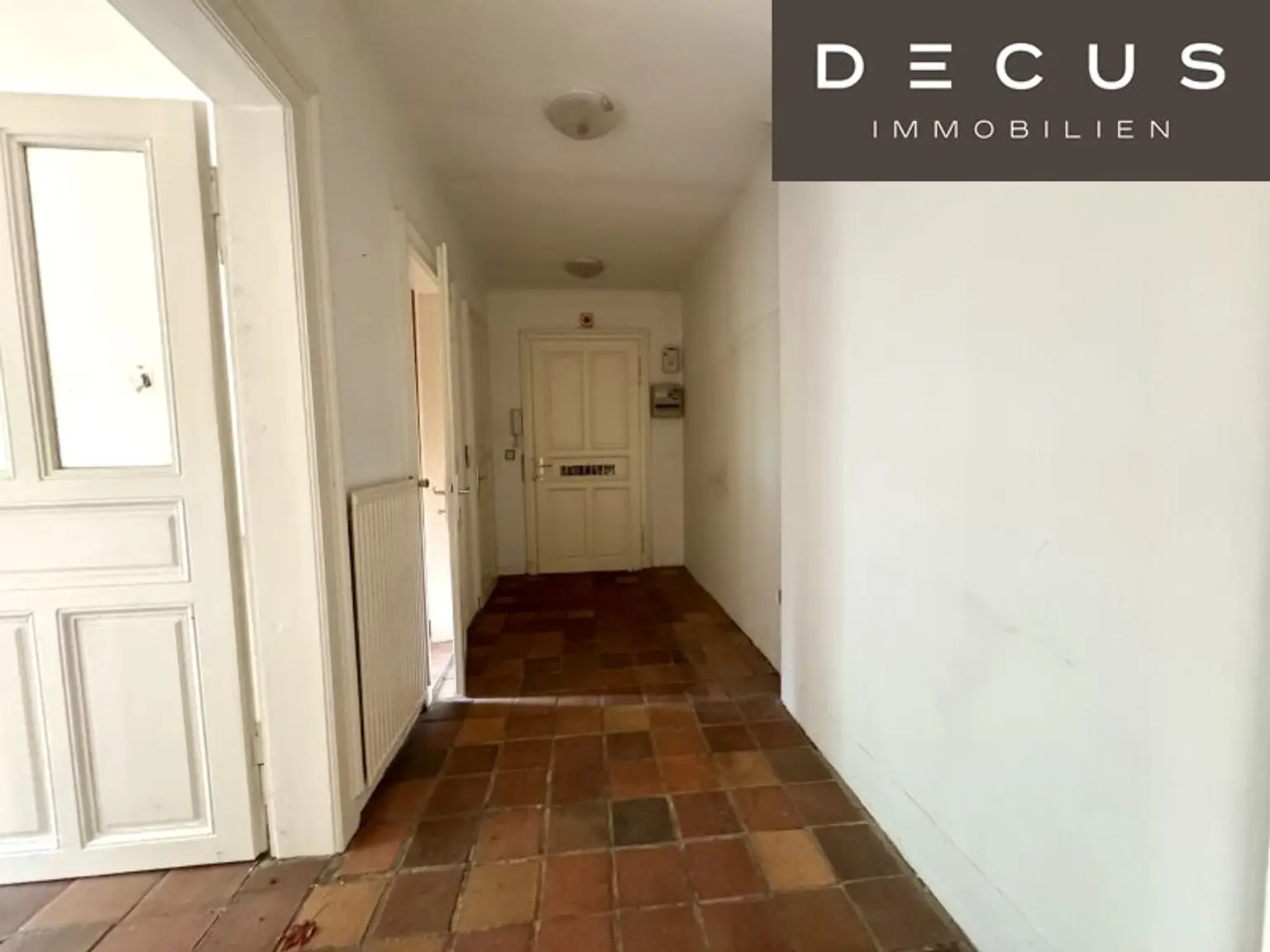 | CHARMANTE 3 -ZIMMER-WOHNUNG IM ALTBAU | FÜR LIEBHABER ZUM AUSBAU | TOP LAGE | GRAZ-GEIDORF
