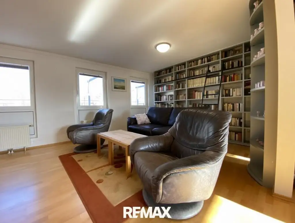 DG-Wohnung mit 2 Terrassen auf Wohnebene und phänomenalem Fernblick über Wien