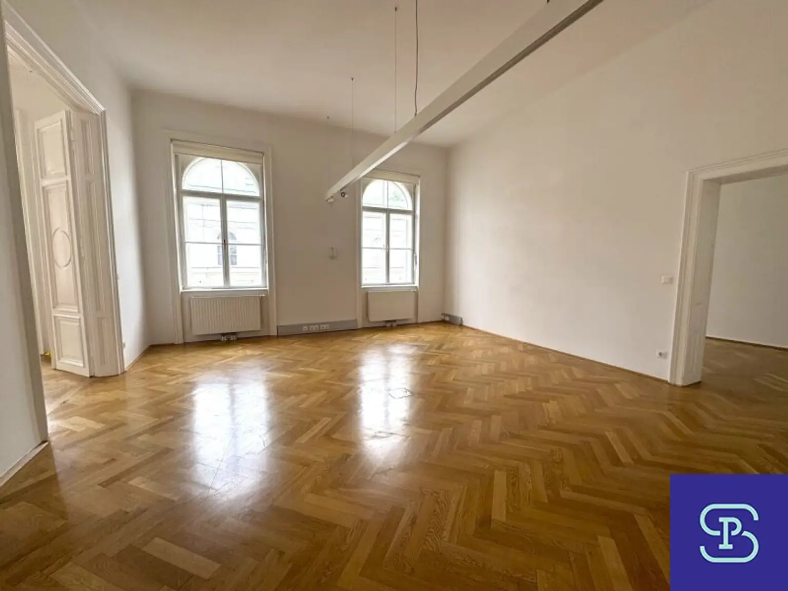 Neutorgasse: Klimatisiertes 193m² Stilaltbau-Büro mit 5 Zimmern und Lift - 1010 Wien