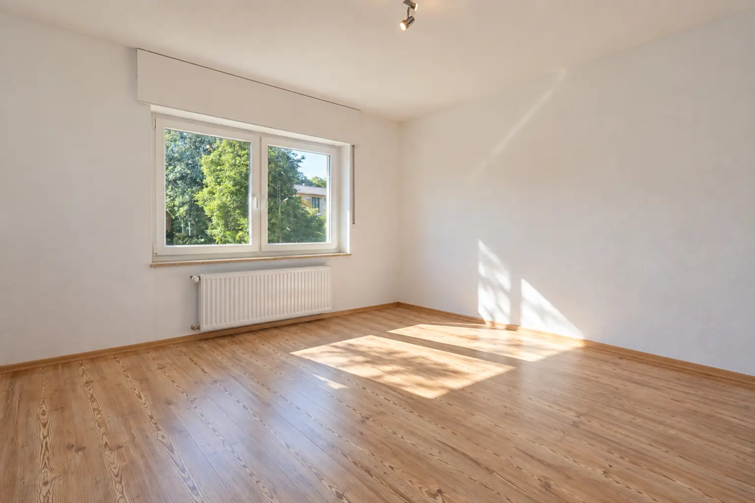 Zimmer 3 KI bearbeitet