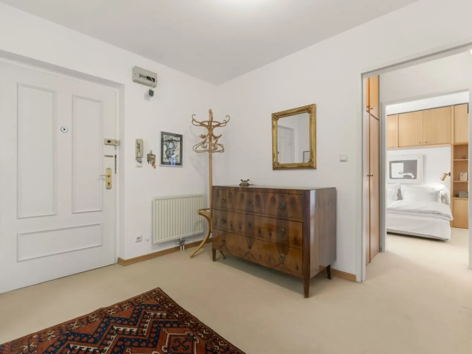 *** Dachgeschosswohnung im Börseviertel *** Licht, Lage und Wiener Flair