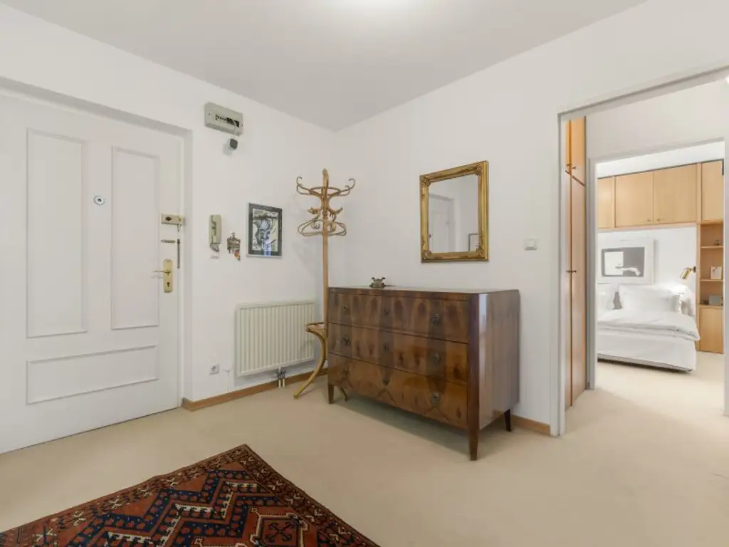 *** Dachgeschosswohnung im Börseviertel *** Licht, Lage und Wiener Flair