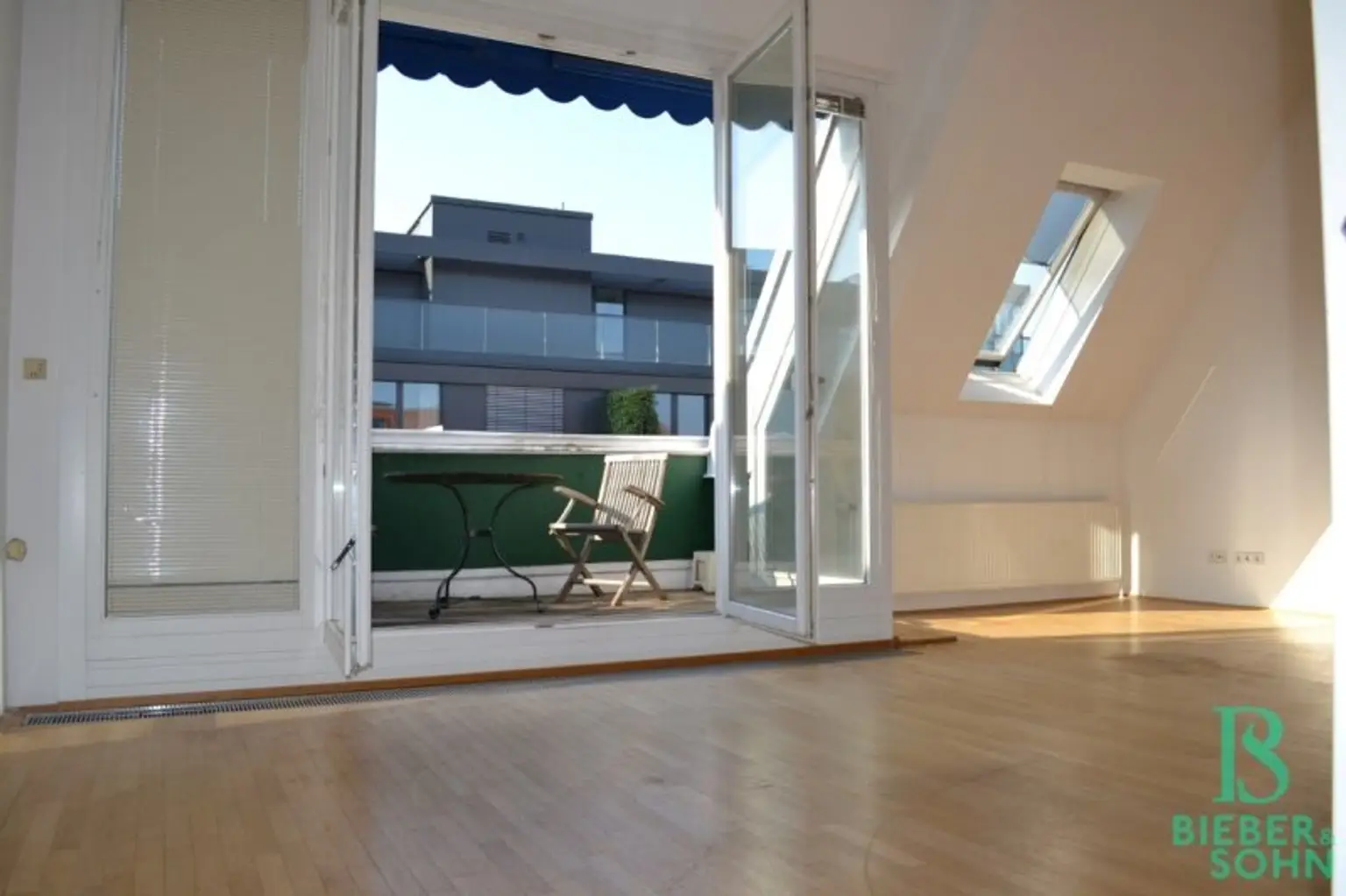 Beim Hamerlingplatz - Traumhafte Dachterrasse - Exklusive Wohnung mit Galerie