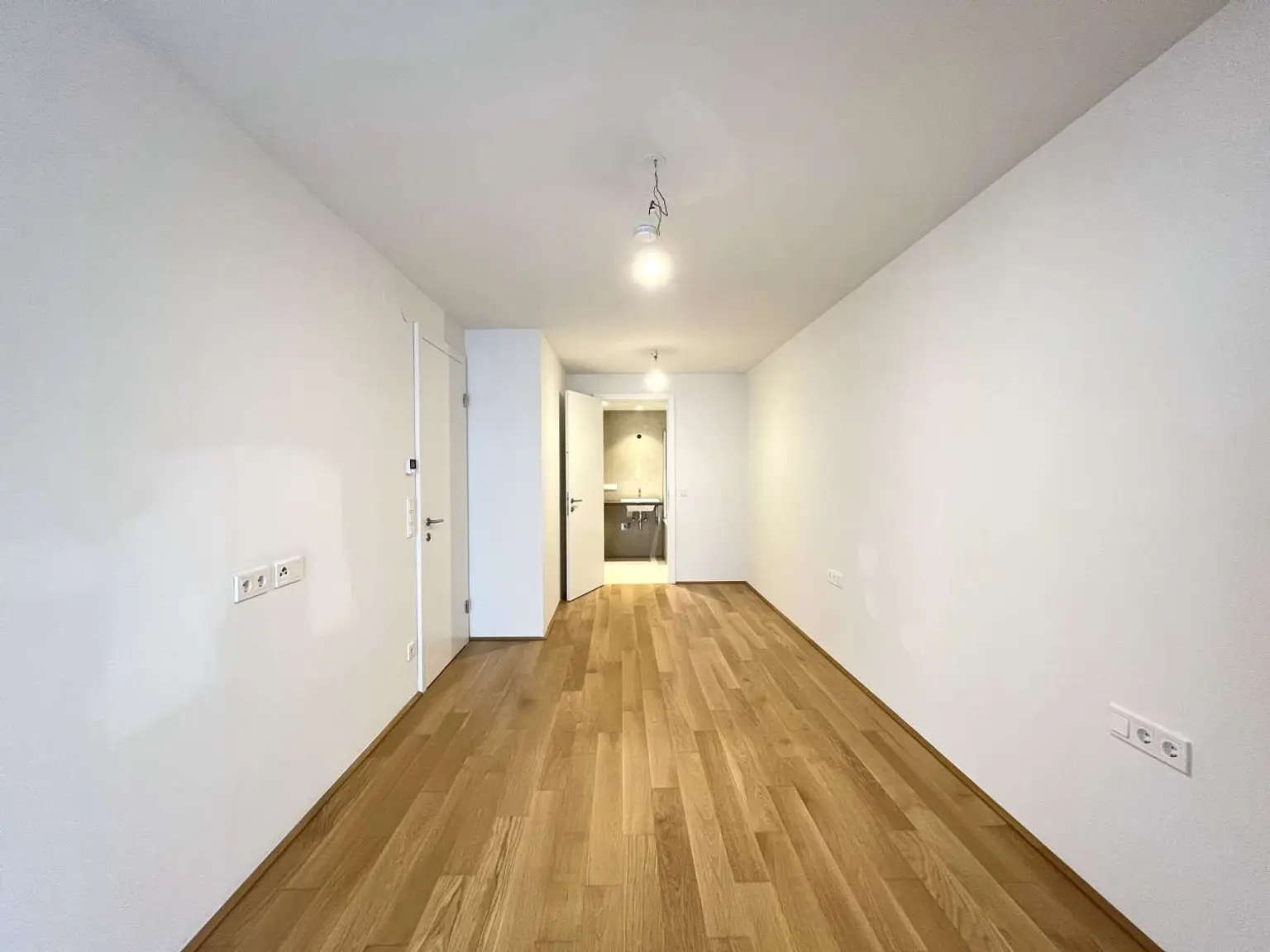 3., Wunderschöne 2-Zimmer-Wohnung im gefragten Botschaftsviertel!
