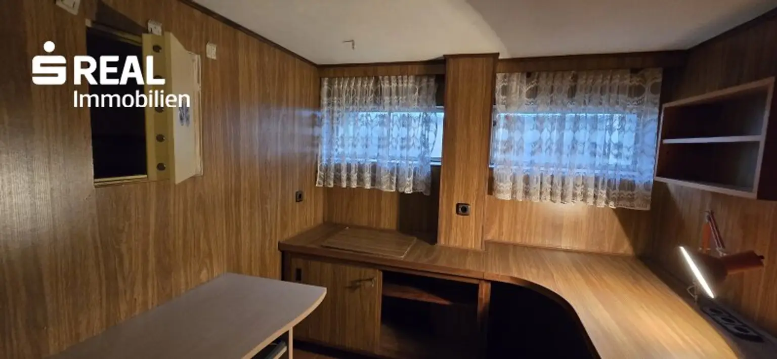 Büro KG