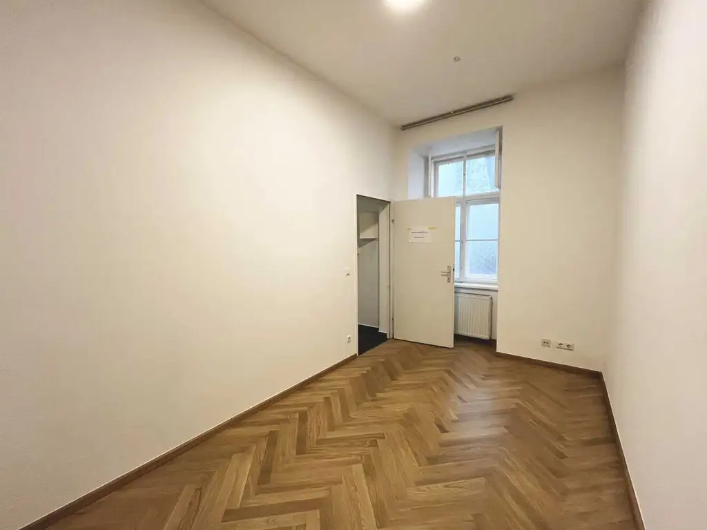 Gemütliche 2 Zimmer Wohnung mit Eigengarten
Nähe Altes AKH
