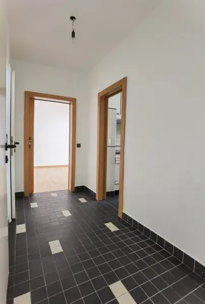 TOLLE LAGE - NEUBAUGASSE - AUSGEZEICHNETER GRUNDRISS MIT POTENZIAL