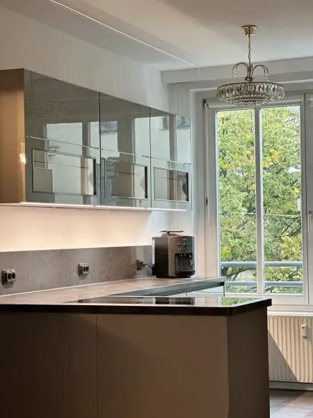 NEUBAU-WOHNUNG MIT LOGGIA IN SEHR GUTER LAGE