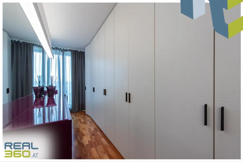 Exklusive 173 m² Loft-Wohnung mit großer uneinsehbarer Dachterrasse in Traun!