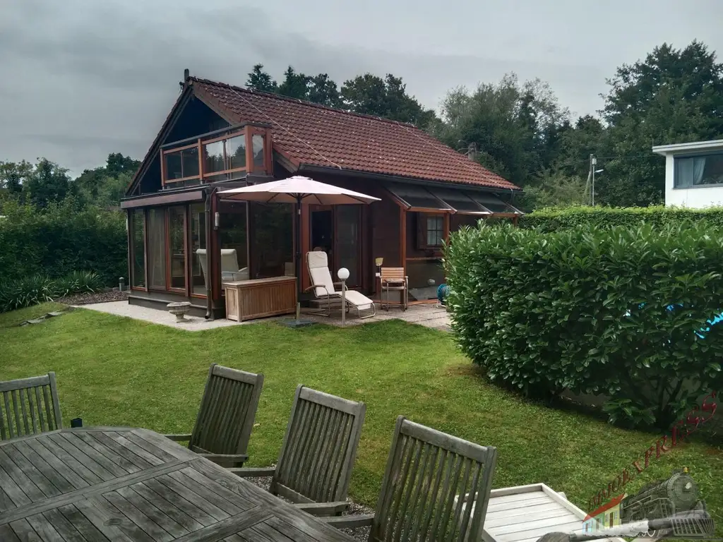 1130Wien, kleines Haus; großer Charme, wunderbarer Garten, Pool, elegante Lage