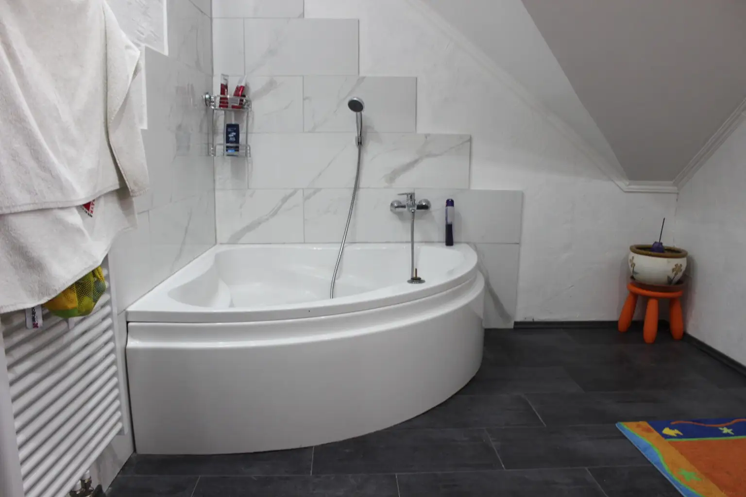 Wohnhaus in schöner Wohngegend in Zeltweg zu verkaufen