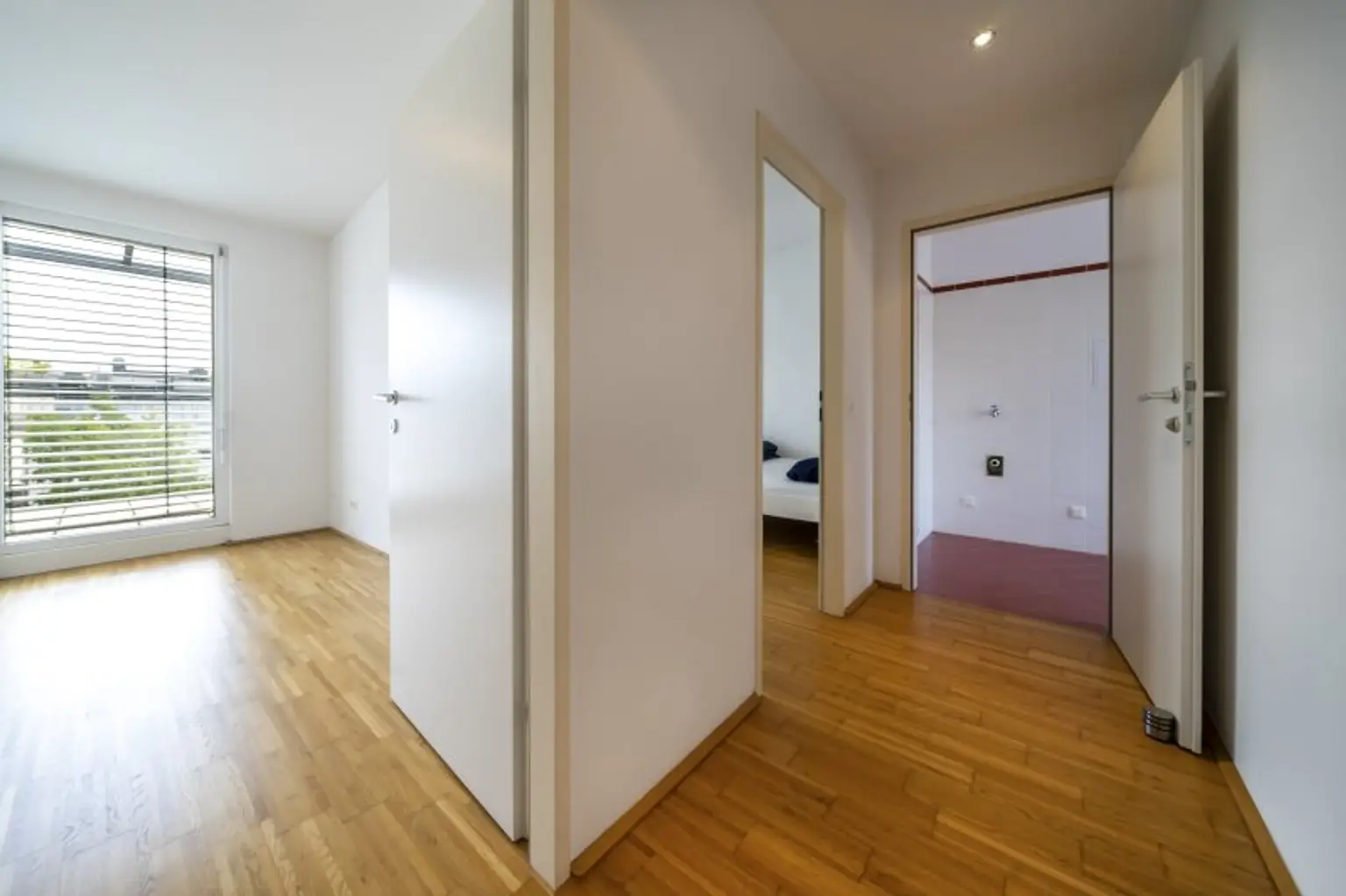 SAARPARK - AUSBLICK** Dachgeschosswohnung mit Innenhofterrasse **