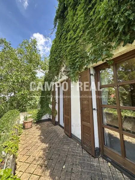 CAMPO-VILLA: Vintage-Architektenhaus in RUST für Wohnen und Freizeit