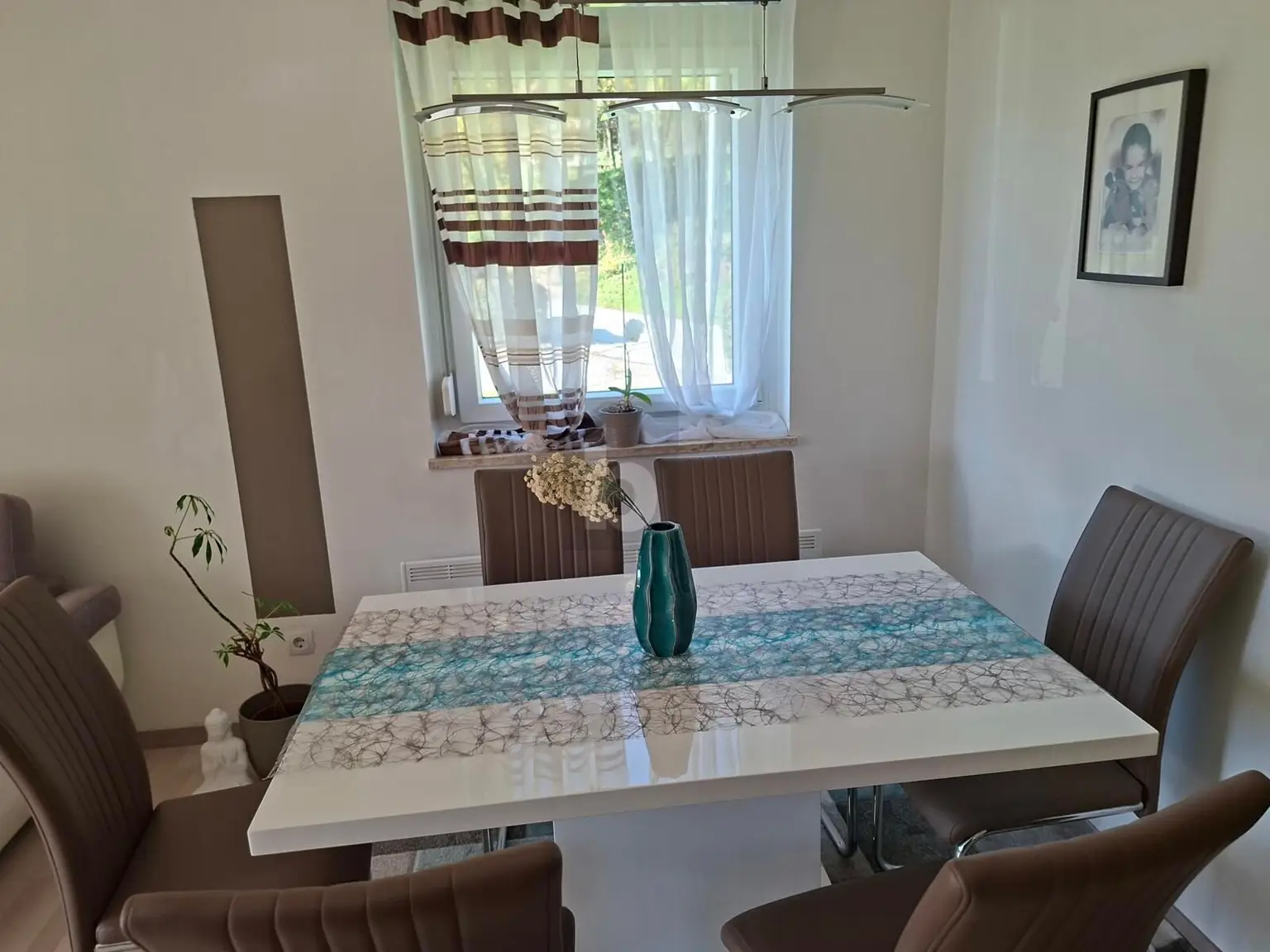 KLEINFAMILIENHIT IN GUTER LAGE