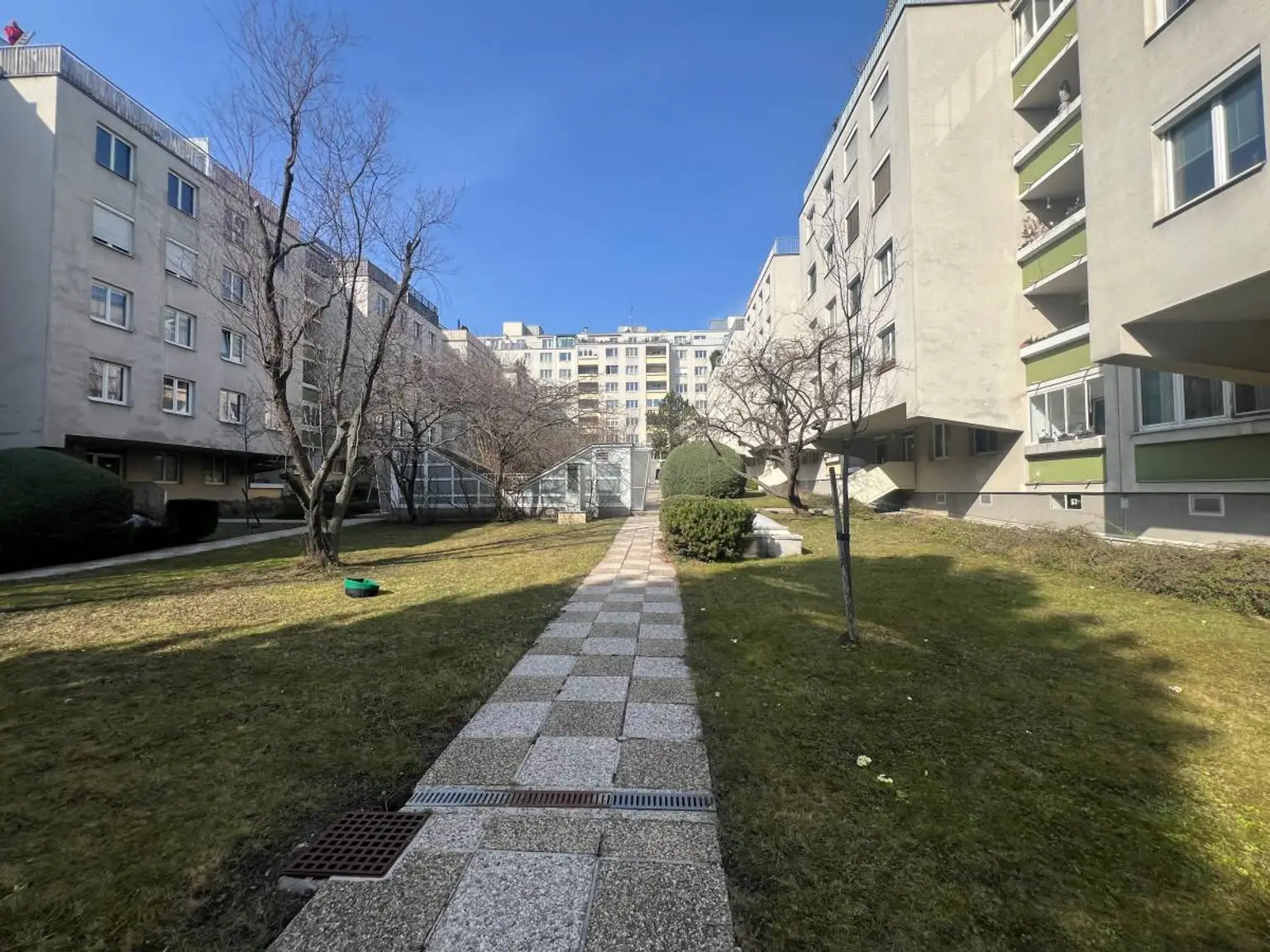 18 | HELLE 3 Zimmer mit Lift im 1. Stock – Ruhelage Nähe U3 | Prima Service Immobilien