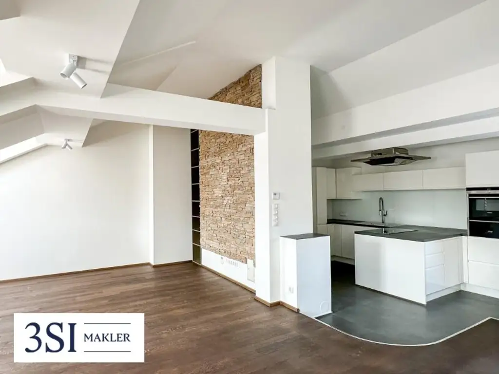 Stilvoll wohnen im Dachgeschoss – 3 Zimmer & Sonnenterrasse