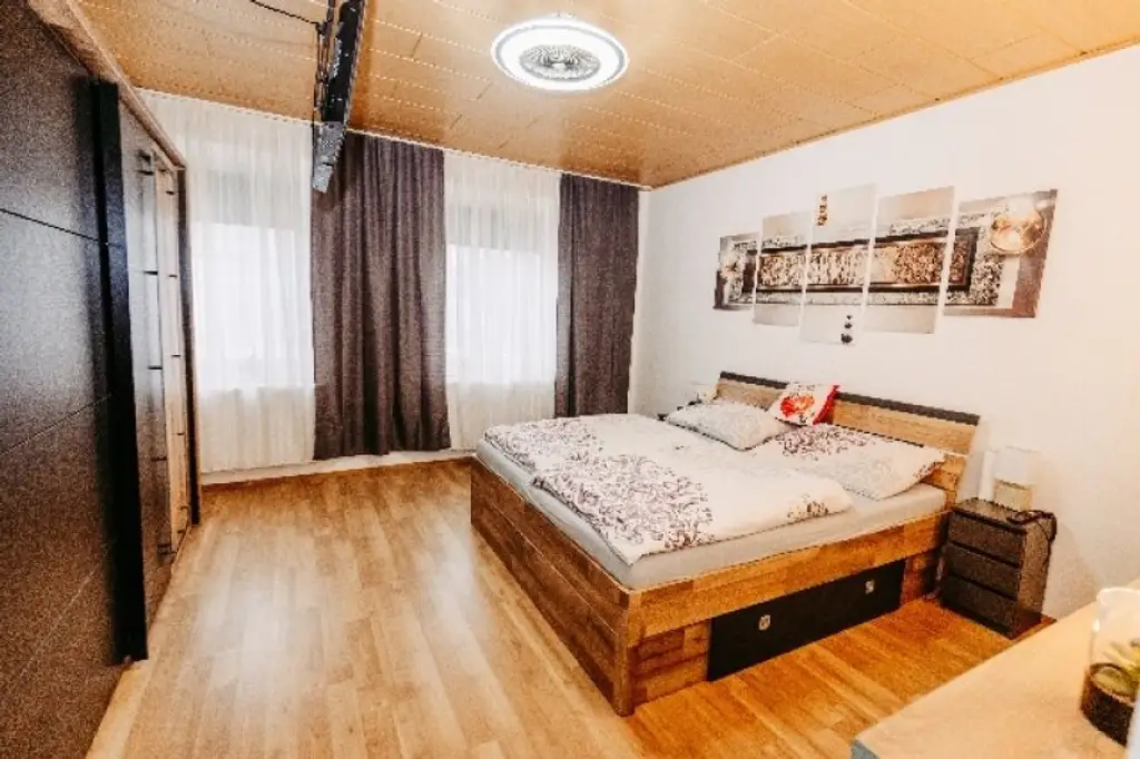 Verlieben sie sich in diese  generalsanierte Immobilie