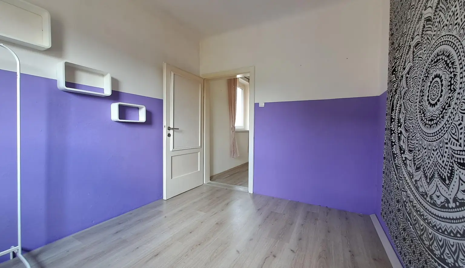 gepflegtes Einfamilienhaus mit Doppelgarage in sonniger Ruhelage