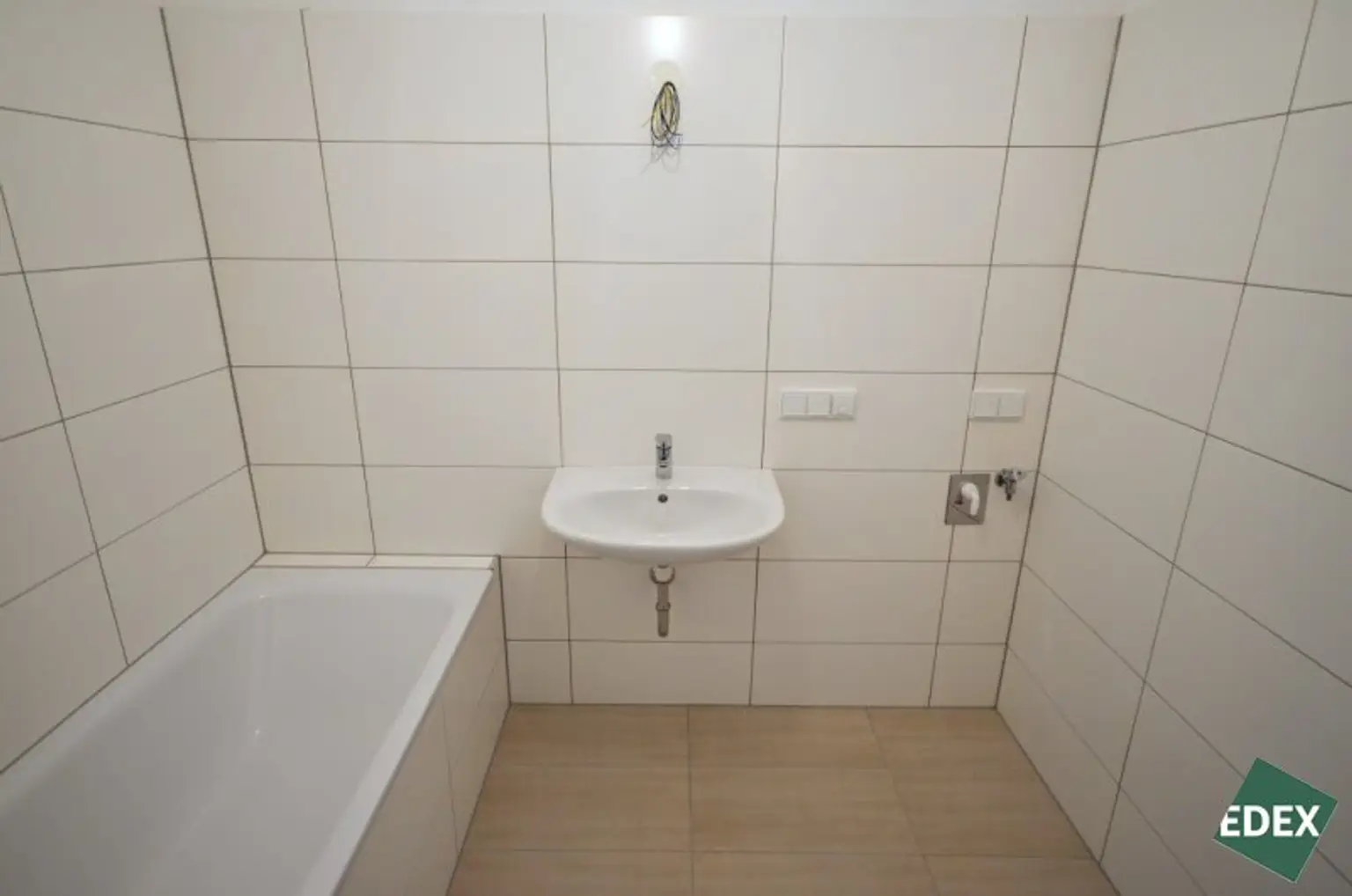 Moderne 2-Zimmer-Wohnung mit Loggia Nähe Schönbrunn