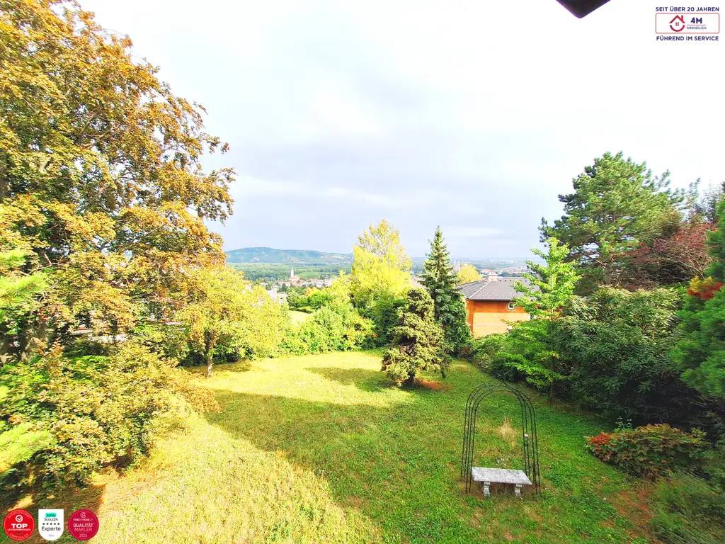 🏡Charmante Villa am Ölberg mit Blick auf das Stift Klosterneuburg & ca. 1450m2 großem Garten