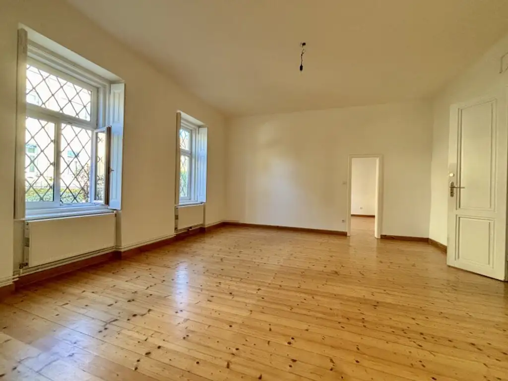 Arbeiten mit Atmosphäre | repräsentatives Gründerzeithaus im Landhausstil | großer Eigengarten für kreative Pausen