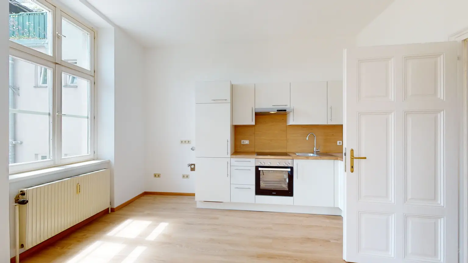 Zeitgemäßes Wohnambiente - Top renovierte 2-Zimmer-Wohnung