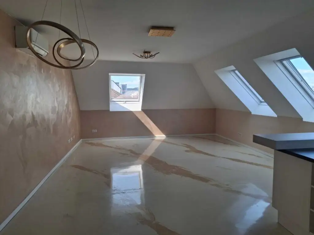 Traumhafte Dachgeschoßwohnung in 1020 Wien – mit herrlichem Rundumblick