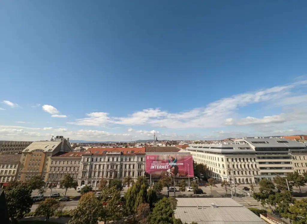 Exklusive Dachgeschosswohnung mit Terrasse am Neubaugürtel
