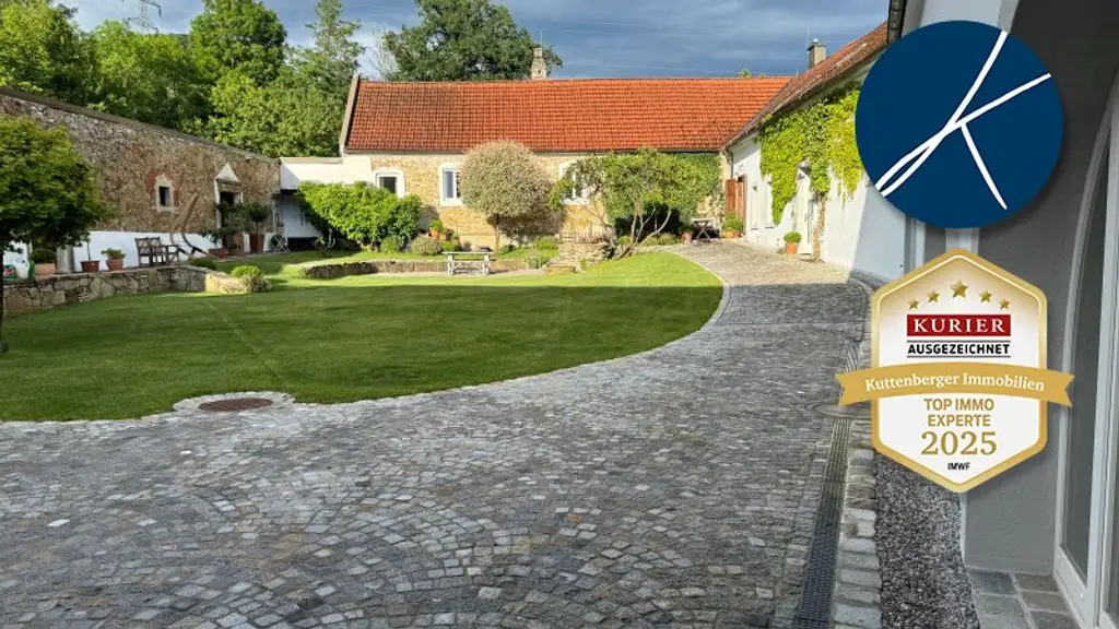 Traumhafte Wohnung mit historischem Charme in idyllischer Lage - WARM UND INKL. BK!