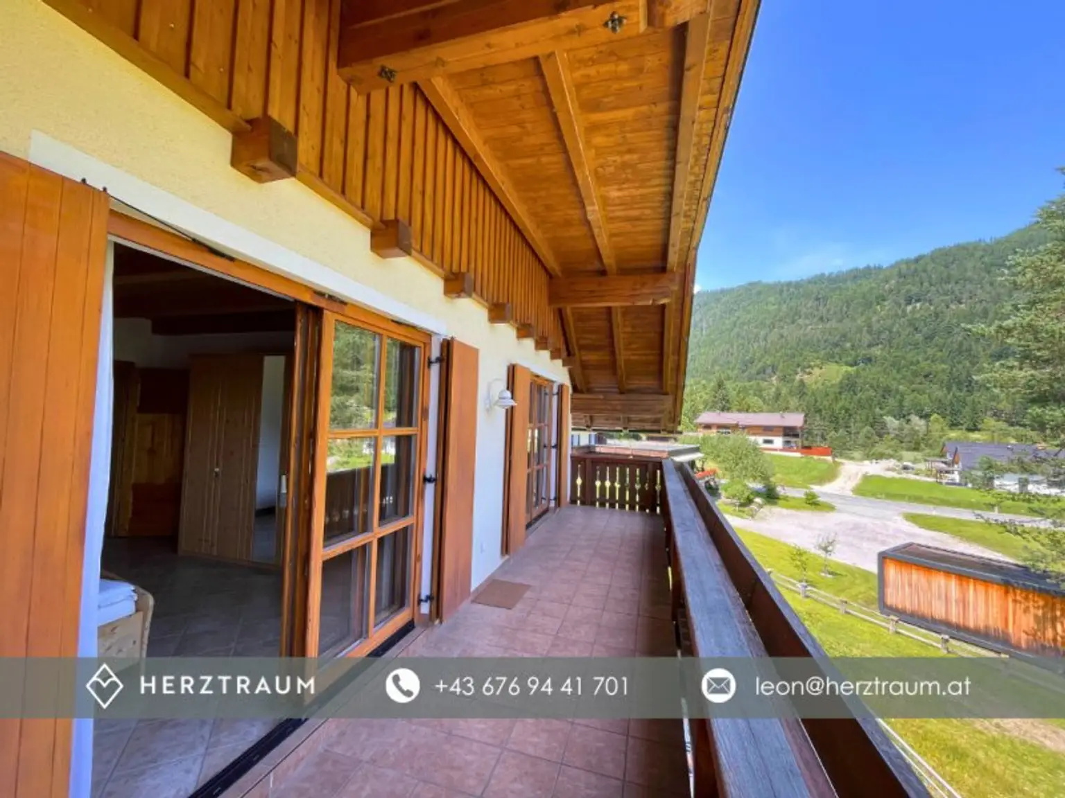 Exklusives Haus mit direktem Seeblick || 4 Zimmer, Balkon, Terrasse || Toplage Oberdorf ||
