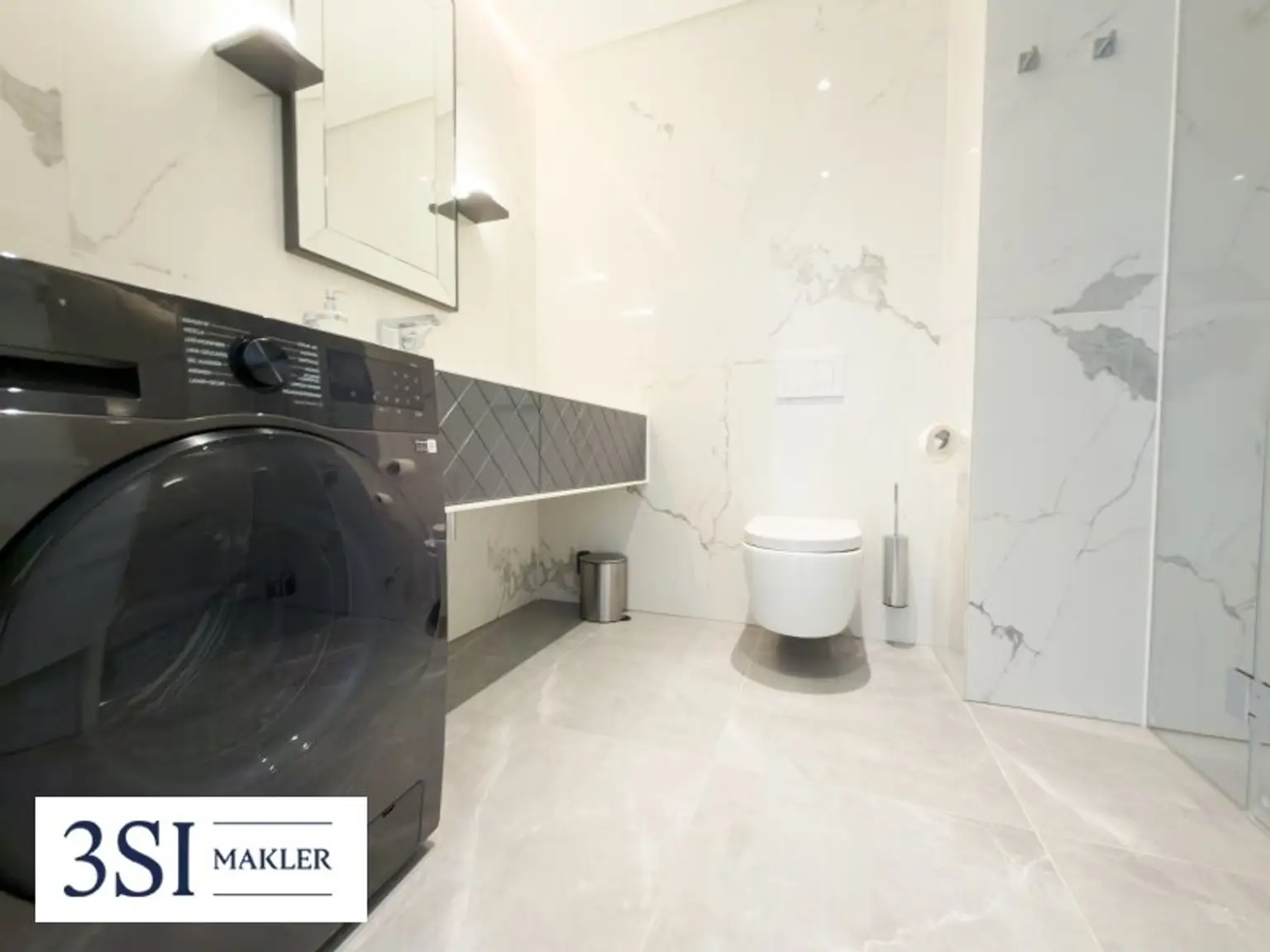 Möbliert, Pool, Sauna, Fitness in den DANUBEFLATS wohnen mit Luxusausstattung und phantastischem Ausblick