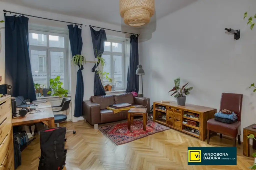 Stilvoller Altbau in der Neustiftgasse | 3-Zimmer-Wohnung mit optimaler Raumaufteilung